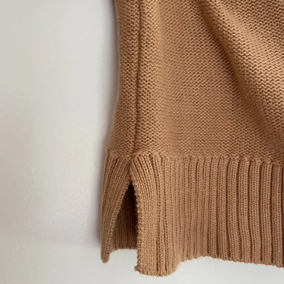 Quince Organic Cotton Cropped Cardigan Sweater Camel Brown Faux Horn Button Sz M - Picture 8 of 16